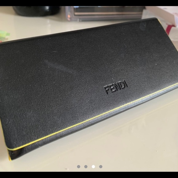 Authentic Fendi Sunglasses - Picture 3 of 6